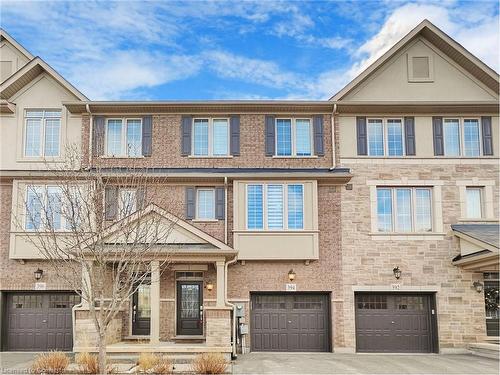 394 Belcourt Common, Oakville, ON - Outdoor With Facade