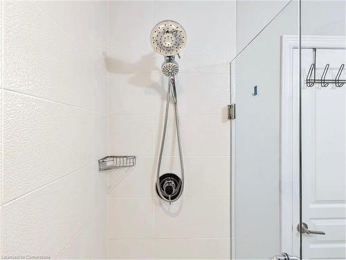 394 Belcourt Common, Oakville, ON - Indoor Photo Showing Bathroom