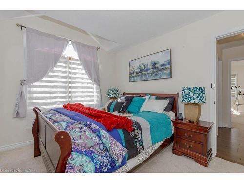 367 Equestrian Way, Cambridge, ON - Indoor Photo Showing Bedroom