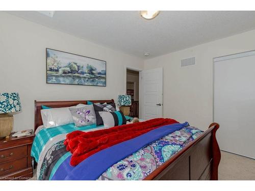 367 Equestrian Way, Cambridge, ON - Indoor Photo Showing Bedroom