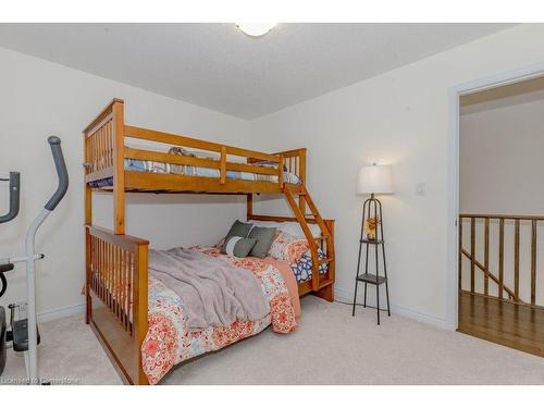 367 Equestrian Way, Cambridge, ON - Indoor Photo Showing Bedroom