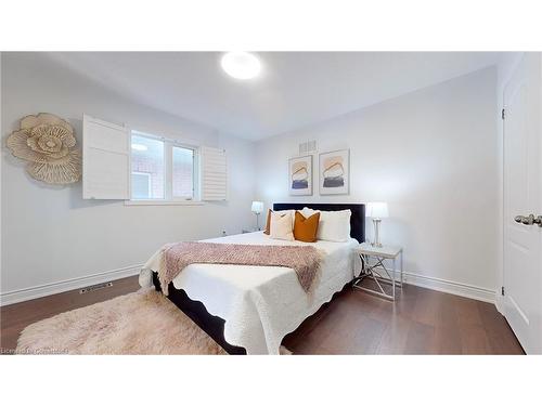 3456 Rebecca Street, Oakville, ON - Indoor Photo Showing Bedroom