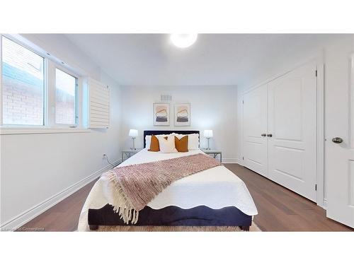 3456 Rebecca Street, Oakville, ON - Indoor Photo Showing Bedroom