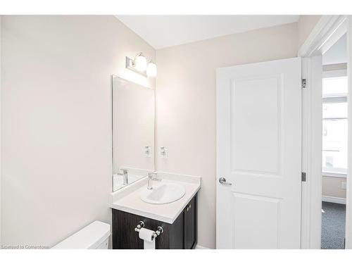 575 Woodward Avenue, Hamilton, ON - Indoor Photo Showing Bathroom