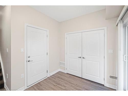 575 Woodward Avenue, Hamilton, ON - Indoor Photo Showing Other Room