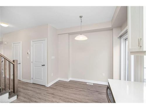 575 Woodward Avenue, Hamilton, ON - Indoor Photo Showing Other Room