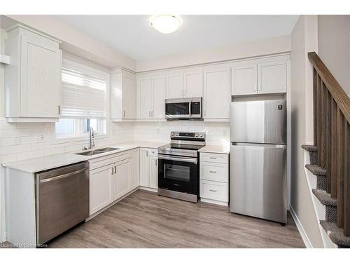 575 Woodward Avenue, Hamilton, ON - Indoor Photo Showing Kitchen With Double Sink