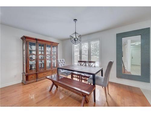 1751 Coronation Drive, London, ON - Indoor Photo Showing Dining Room