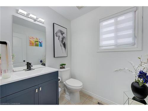 1751 Coronation Drive, London, ON - Indoor Photo Showing Bathroom