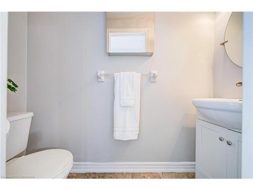 98 Kovac Road, Cambridge, ON - Indoor Photo Showing Bathroom