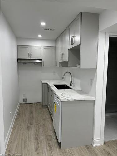 175 Wissler Road, Waterloo, ON - Indoor Photo Showing Kitchen With Double Sink