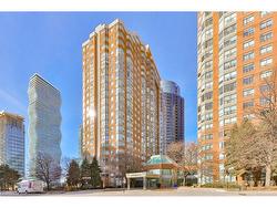 1604-335 Webb Drive  Mississauga, ON L5B 4A1