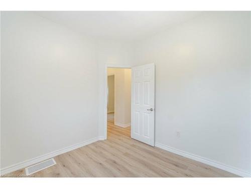 35 Britannia Avenue, Hamilton, ON - Indoor Photo Showing Other Room