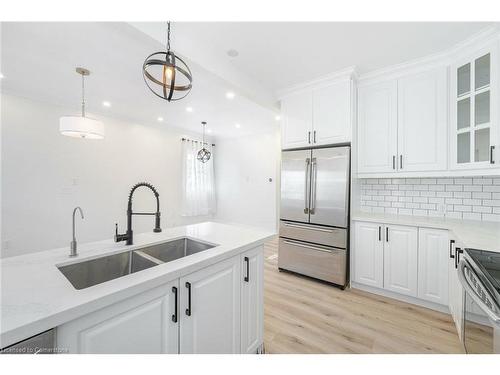 35 Britannia Avenue, Hamilton, ON - Indoor Photo Showing Kitchen With Double Sink With Upgraded Kitchen