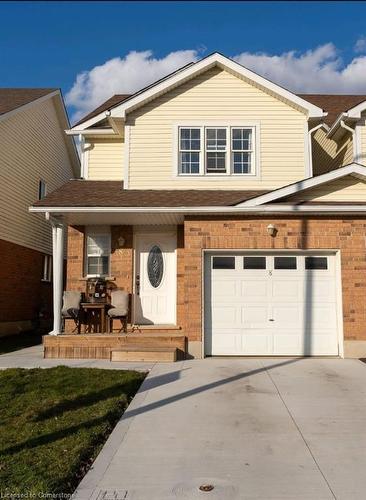 8 Mountain Laurel Crescent, Kitchener, ON - Outdoor