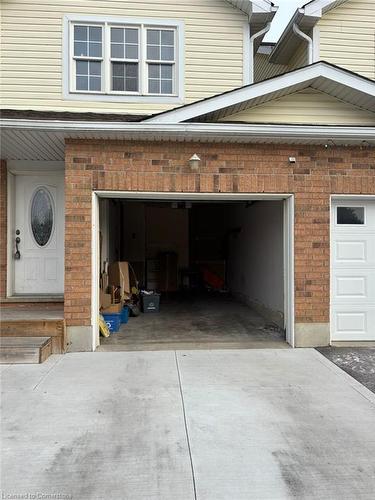 8 Mountain Laurel Crescent, Kitchener, ON - Outdoor With Exterior