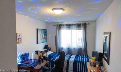 8 Mountain Laurel Crescent, Kitchener, ON - Indoor Photo Showing Bedroom