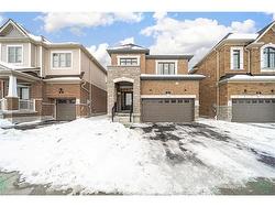 52 Lumb Drive Drive E Cambridge, ON N1T 0E7