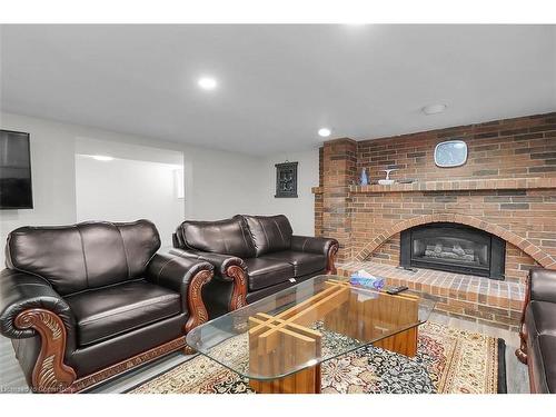 17 Locust Crescent, London, ON - Indoor Photo Showing Living Room With Fireplace