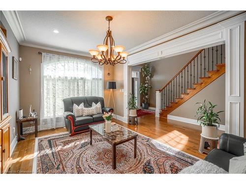 2011 Tyson Walk, London, ON - Indoor Photo Showing Living Room