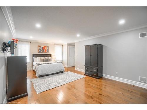 2011 Tyson Walk, London, ON - Indoor Photo Showing Bedroom