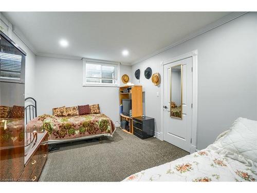 2011 Tyson Walk, London, ON - Indoor Photo Showing Bedroom