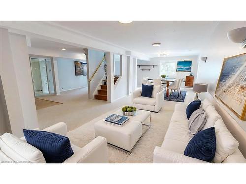 2010 Keller Court, Burlington, ON - Indoor Photo Showing Living Room