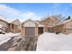 3068 Autumn Hill Crescent  Burlington, ON L7M 1Y5