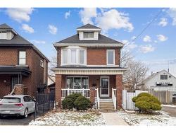 167 Balsam Avenue N Hamilton, ON L8L 6Y4