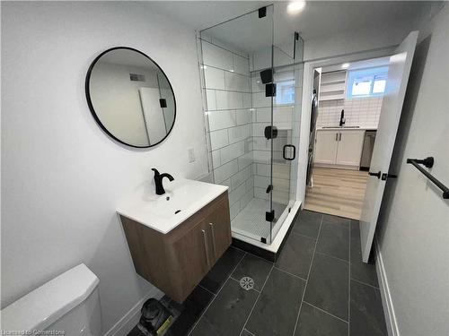 289 Fairfield Avenue, Hamilton, ON - Indoor Photo Showing Bathroom