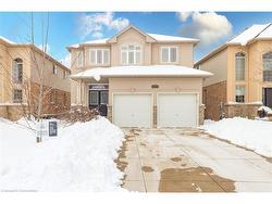 59 Springbreeze Heights  Stoney Creek, ON L8E 0B3