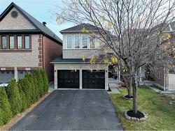 5041 Dubonet Drive  Mississauga, ON L5M 7X3