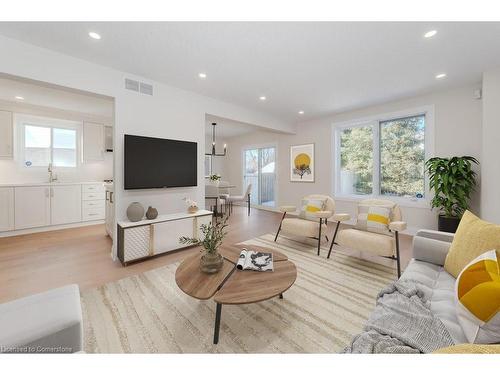 235 Pastern Trail, Waterloo, ON - Indoor Photo Showing Living Room