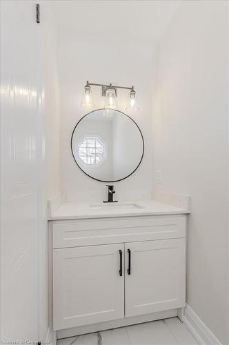 235 Pastern Trail, Waterloo, ON - Indoor Photo Showing Bathroom