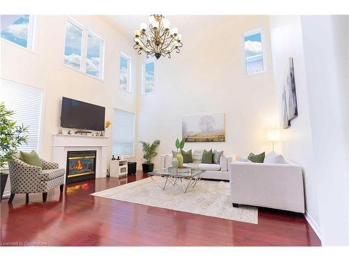 7161 Appletree Lane, Mississauga, ON - Indoor Photo Showing Living Room With Fireplace