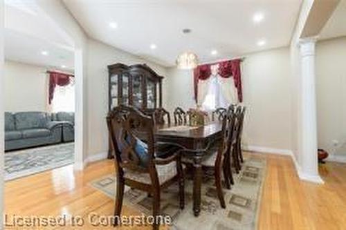 35 Claudette Gate, Hamilton, ON - Indoor Photo Showing Dining Room