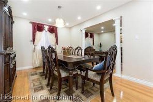 35 Claudette Gate, Hamilton, ON - Indoor Photo Showing Dining Room