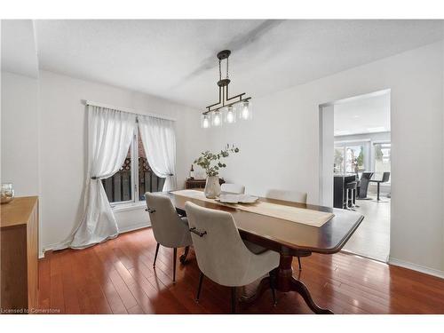 3962 Renfrew Crescent, Mississauga, ON - Indoor Photo Showing Dining Room