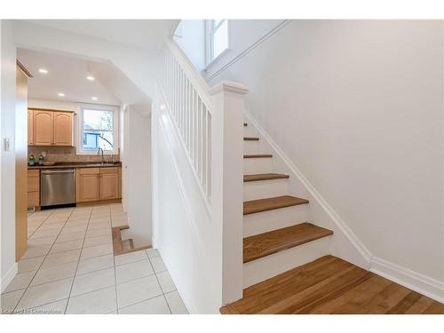 76 Cloverhill Road, Hamilton, ON - Indoor Photo Showing Other Room