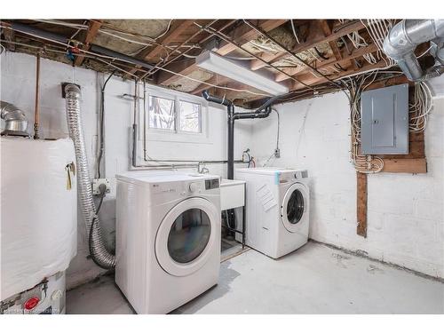 76 Cloverhill Road, Hamilton, ON - Indoor Photo Showing Laundry Room