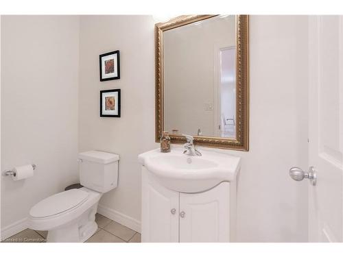 76 Cloverhill Road, Hamilton, ON - Indoor Photo Showing Bathroom