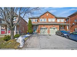 32 Ashdale Road  Brampton, ON L6Y 5M7