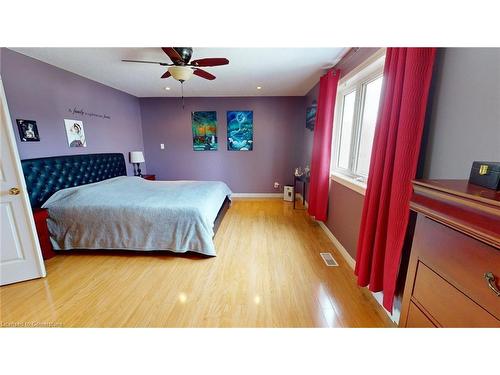 51 Highgate Road, Kitchener, ON - Indoor Photo Showing Bedroom
