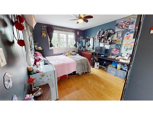 51 Highgate Road, Kitchener, ON - Indoor Photo Showing Bedroom