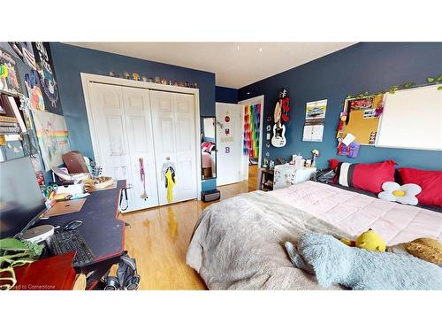 51 Highgate Road, Kitchener, ON - Indoor Photo Showing Bedroom