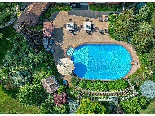 5189 Eighth Line, Milton, ON - Outdoor With In Ground Pool