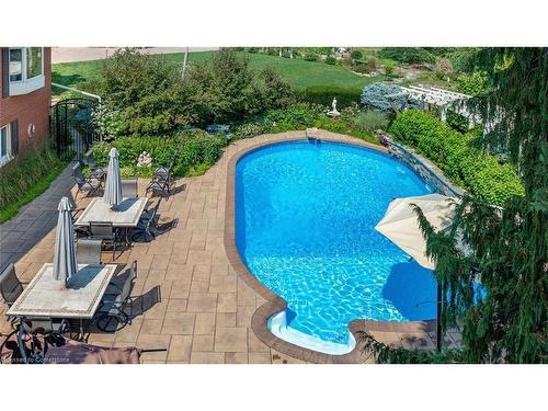 5189 Eighth Line, Milton, ON - Outdoor With In Ground Pool