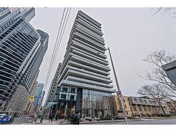 206-57 St Joseph Street  Toronto, ON M5S 0C5