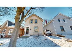 22 Emilie Street  Brantford, ON N3S 1S4