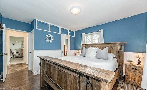 7913 Highway 7/12, Guelph/Eramosa, ON - Indoor Photo Showing Bedroom
